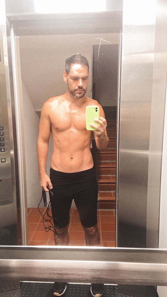 juanparangos's tweet image. Estoy juicioso con el cardio en ayunas, espero en un mes o más tener resultados… #CardioTime #LacitoTime