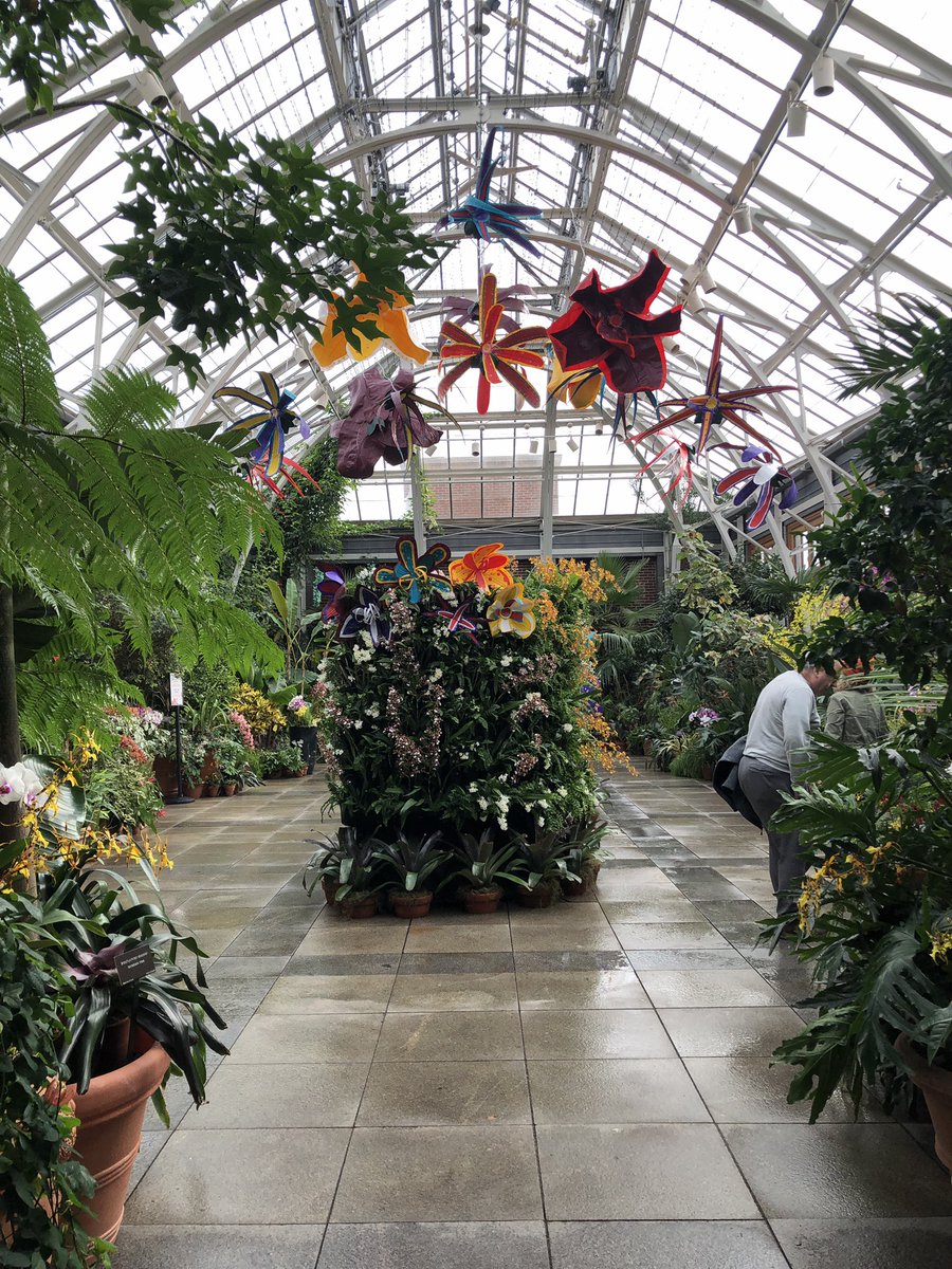 Grateful to catch the lovely #Orchidshow at @NewEnglandBG with 민 & Betty