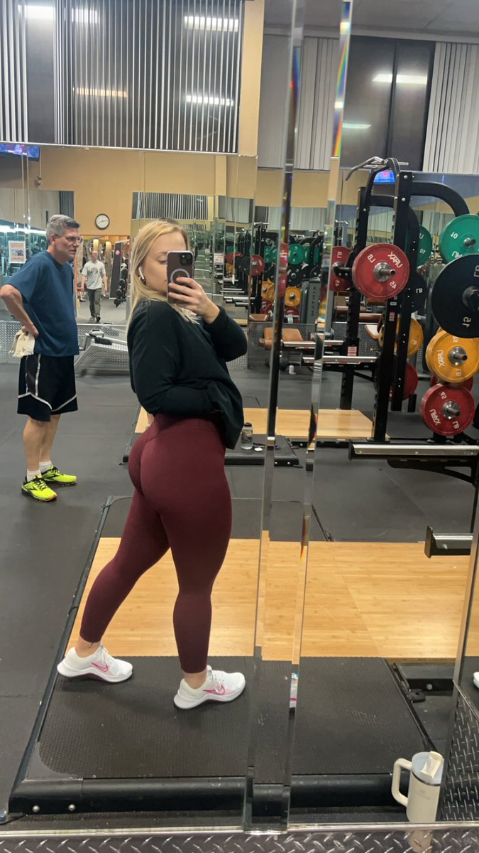 L🌼🌸 tweet media