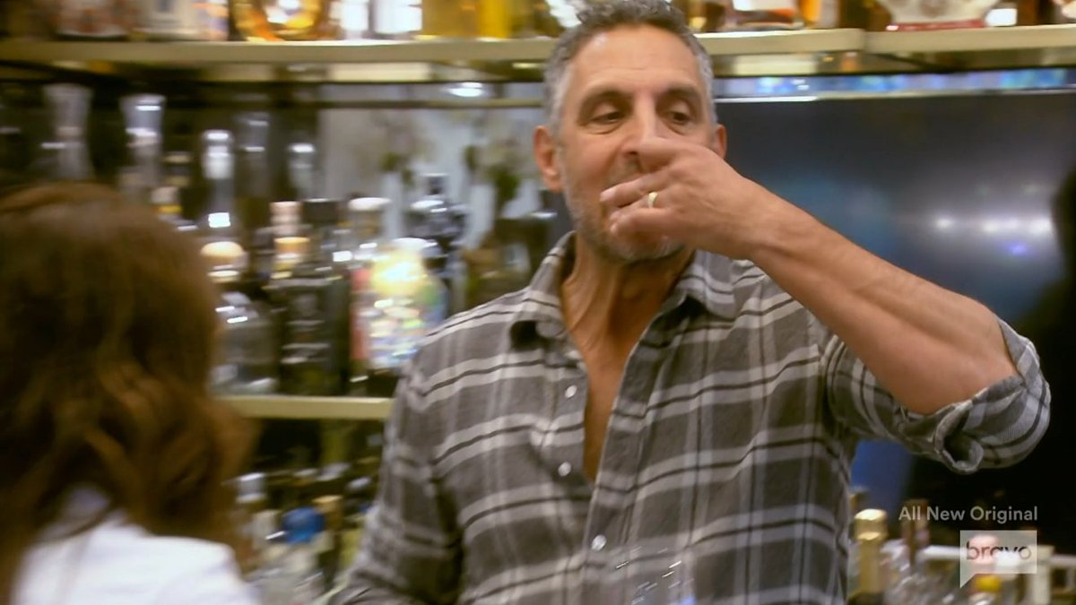 wrexweed's tweet photo. Oh hey let me grab a quick snack while we discuss THE END OF OUR MARRIAGE #RHOBH https://t.co/L3vxllwoRx