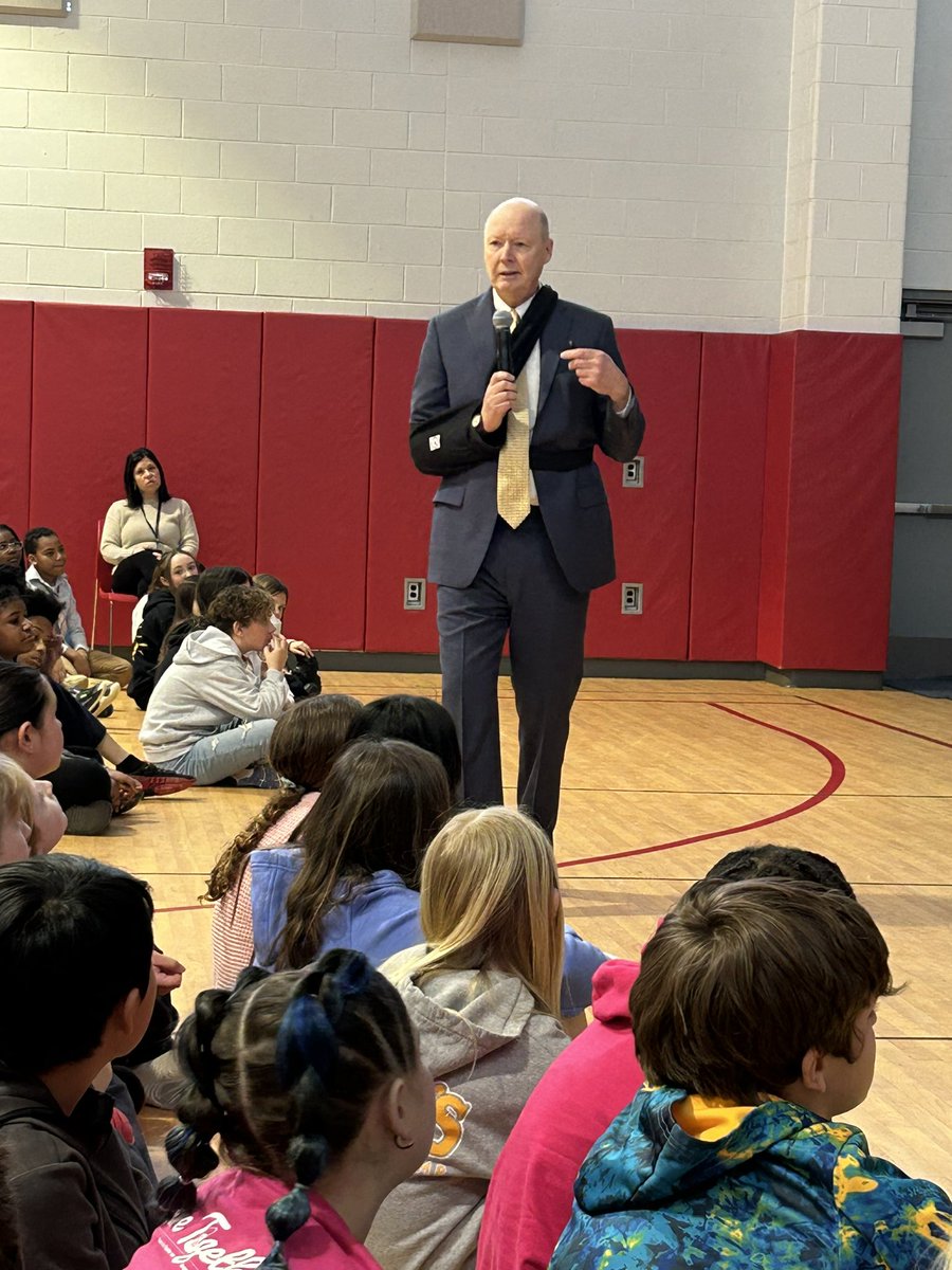 Huge thank you to the Hockessin Colored School for their visit to Cooke Elementary <a href="/HollyGolder/">Holly Golder</a> <a href="/CookeCardinal/">Cooke Elementary</a>