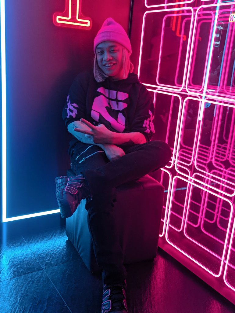 Chris Tung 👅 tweet media