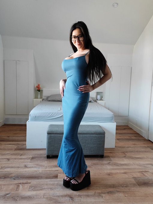 #longdress #wedgeheels #wedges #HappyValentinesDay #HappyValentine https://t.co/TvjFOvwEz6<a href="/tag/longdress"class="tags">#longdress</a><a href="/tag/wedgeheels"class="tags">#wedgeheels</a><a href="/tag/wedges"class="tags">#wedges</a><a href="/tag/happyvalentinesday"class="tags">#HappyValentinesDay</a><a href="/tag/happyvalentine"class="tags"><span>#happyvalentine</span></a>