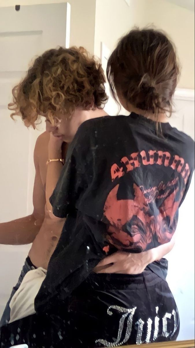 feliz valentine's day meu golden boy, eu te amo mais do que você pode imaginar!!🥺🖤