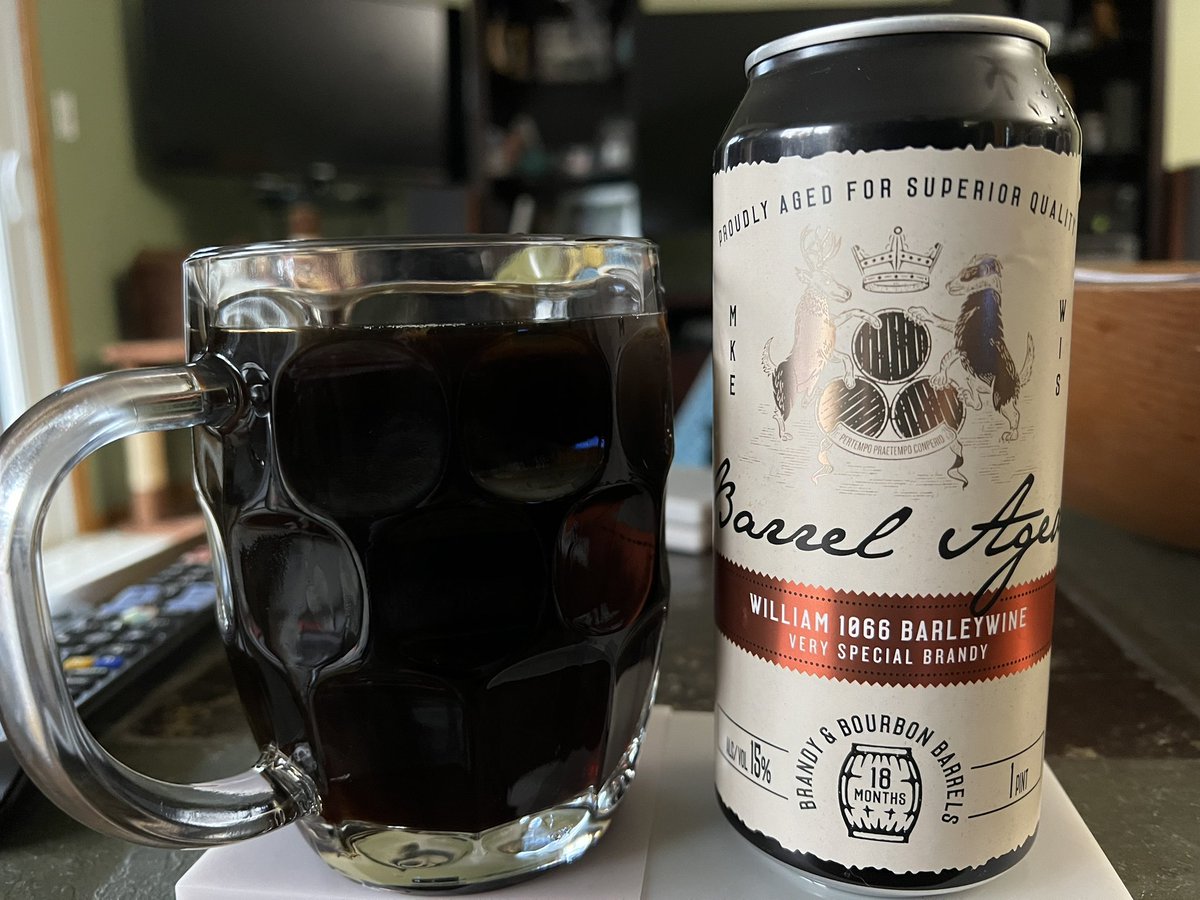 yesborg's tweet photo. #wibeerwednesday #notfuckingaround https://t.co/QbTXe0RQwS