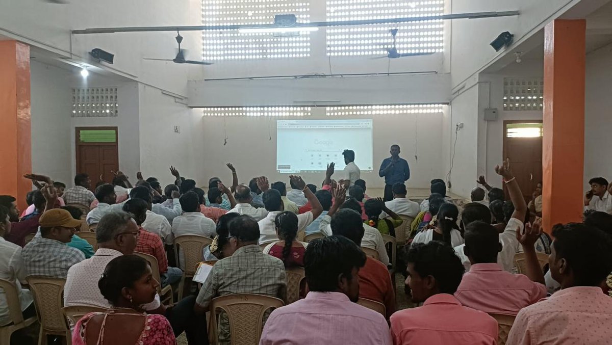 GKSundaramVLE's tweet photo. District level training for all VLE’s Salem

@CSCegov_
@CscSalem 
@methagucsc https://t.co/an5UEJkXme