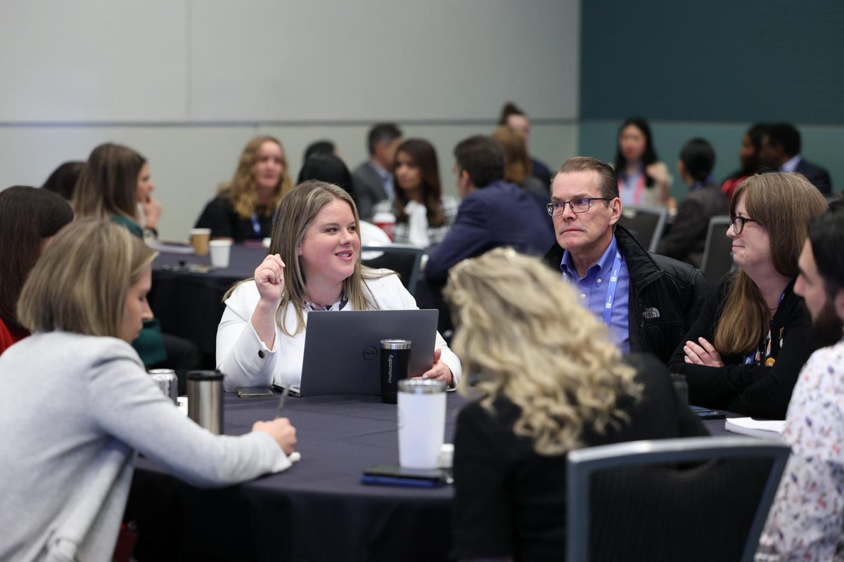 Delphi_Group's tweet image. "It's about progress over perfection." — Fantastic discussion at #GLOBEforum today on setting &amp;amp; meeting #InterimTargets on the road to #DestinationNetZero 📍 A big thanks to @simondonner, @kimhallwood, Laura Swaffield &amp;amp; our own @cab4tech for sharing their insights and learnings…