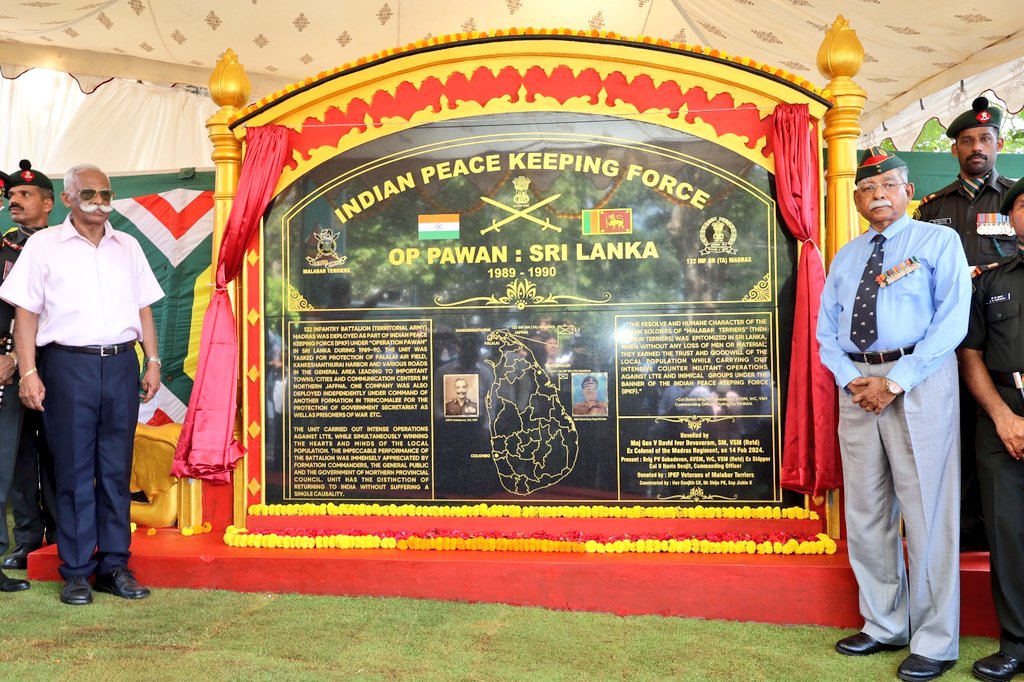 DefencePROTvm's tweet image. As part of  #IPKFWarriorsMeet at  West Hill Military Stn, #Kozhikode an #OpPawan Corner with pics &amp;amp; brief history of 122 Inf Btn tenure in SriLanka was set up &amp;amp; an #OpPawan Memorial was  Inaugurated at stn by Maj Gen V David Iver Devavaram (Retd)&amp;amp; Brig Sahadevan @giridhararamane