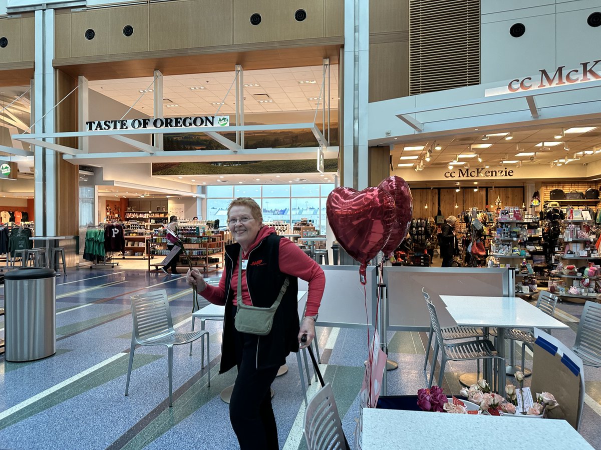 AARPOR's tweet photo. We had a wonderful time today at #flypdx spreading @wishofalifetime #CupidCrew love and connection! https://t.co/YVWsTcMhy4