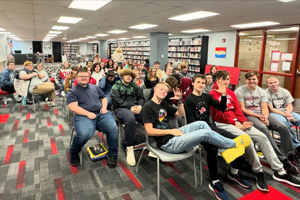 Two days, 12 classes complete ! I think it’s a blessing any time we get to use our life experience and expertise to help others. Thank you Minerva HS for the opportunity to help make a positive difference in your school/community. You were a treat 🧡