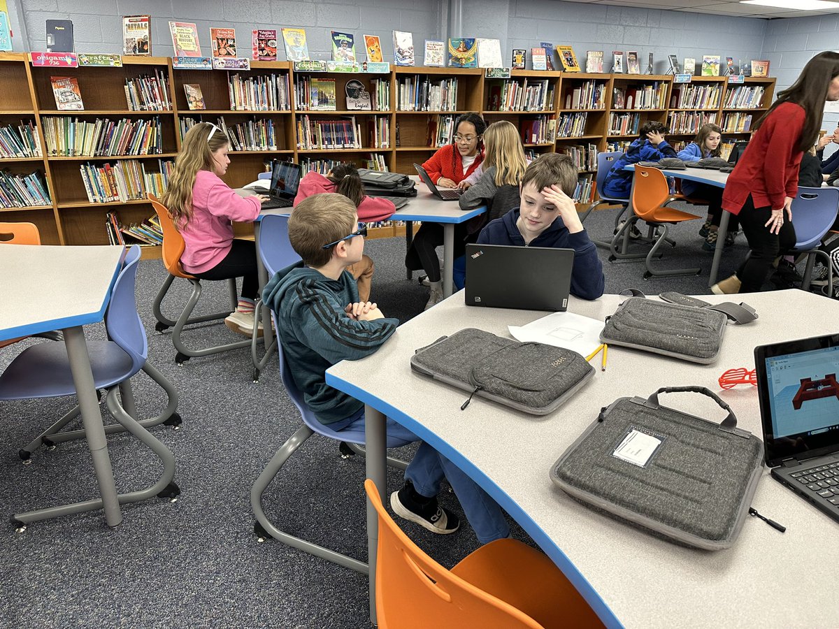 Miss Carly D’Angelo tweet media