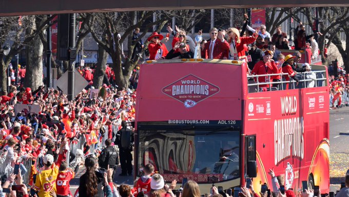 Worldchampions???? In a game played with ONLY american teams In the US?  Stupidity at it's best. OH merica<a href="/tag/kansascitychiefs"class="tags"><span>#kansascitychiefs</span></a>