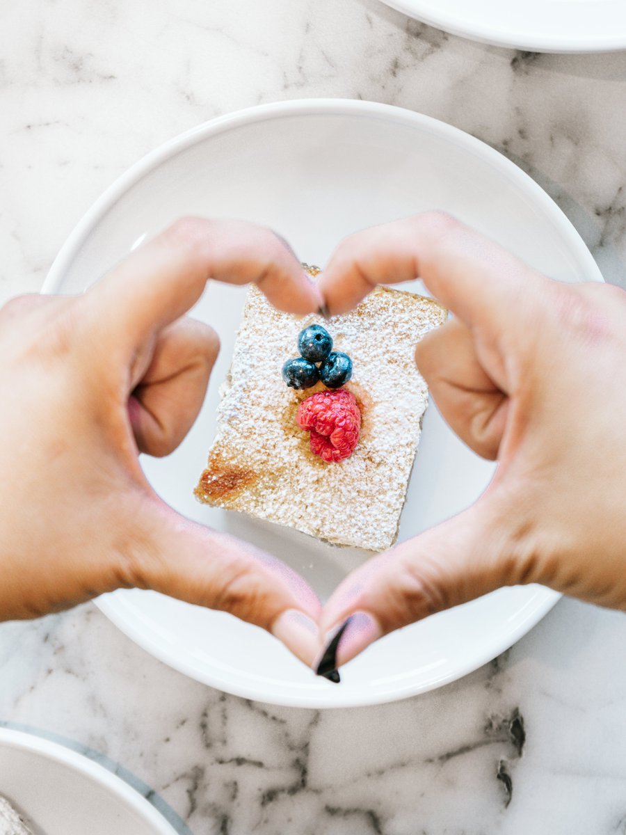 ccscottaz's tweet photo. Happy #ValentinesDay 

"Food is symbolic of love when words are inadequate" - Aland D. Wolfelt https://t.co/rjKOzORKRo