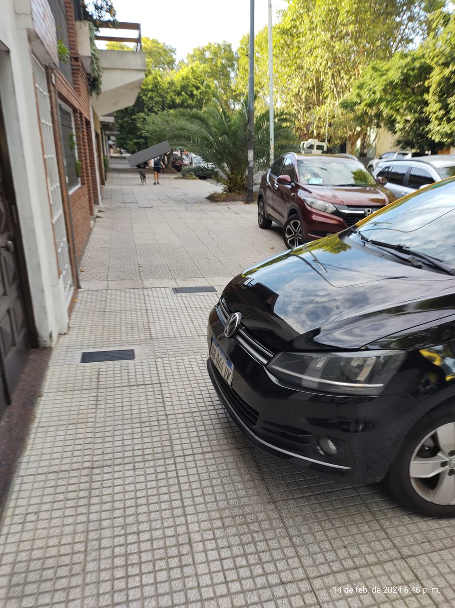 alez_arg's tweet photo. Veredas para las naaaaaves
#cochistas 🙌
#veredonga #autonga
Y éso que tienen cochera eh.
#ahpiriliciclistis https://t.co/RaccSjIAYX