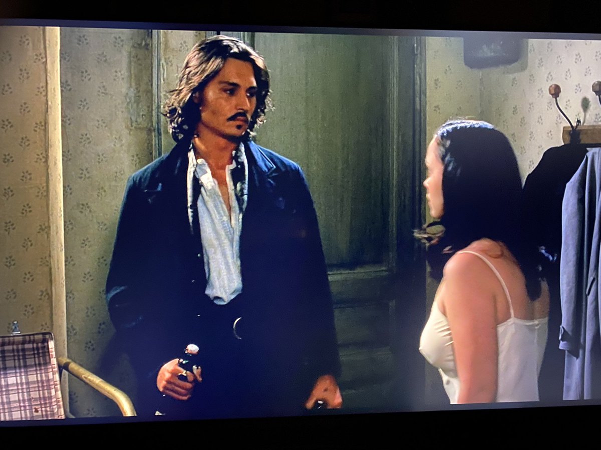 🎬 I just watched #TheManWhoCried which I had never seen before and I really liked it 😀 #JohnnyDepp #ChristinaRicci #CateBlanchett #JohnTurturro 

#JohnnyDeppBestActor 
#JohnnyDeppIsALegend 
#JohnnyDeppIsLoved