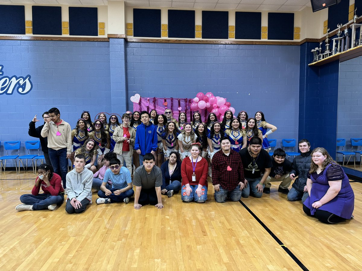 CHISDCurriculum's tweet photo. We want to give a shoutout to Katie Hewitt who continues to organize and host a Highlighter in Life Skills Valentine’s Day Party! This tradition has been going on for about 7 years! Those smiles say it all! Way to bring out the light in us all! @CHHighlighters https://t.co/Z8P1xSMj8z