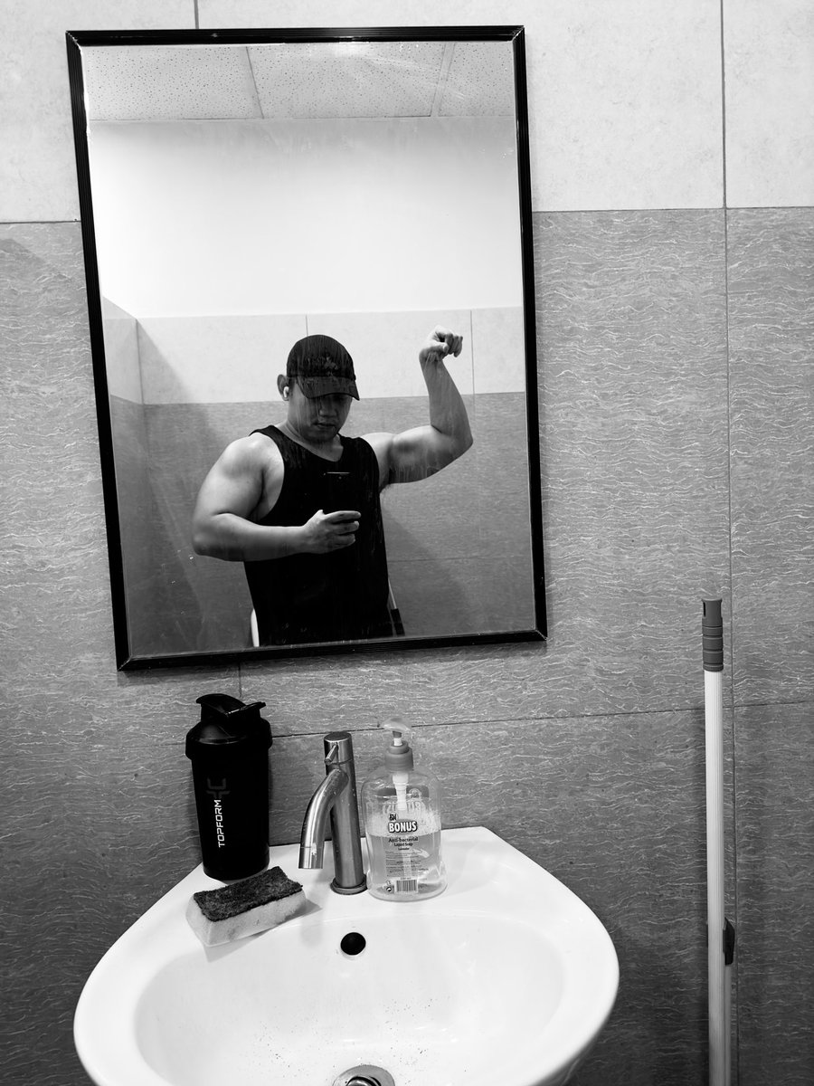 NeilPatrickAlc2's tweet photo. Lean Bulk, lez go cuts this feb - march https://t.co/0CjnfyVyI5