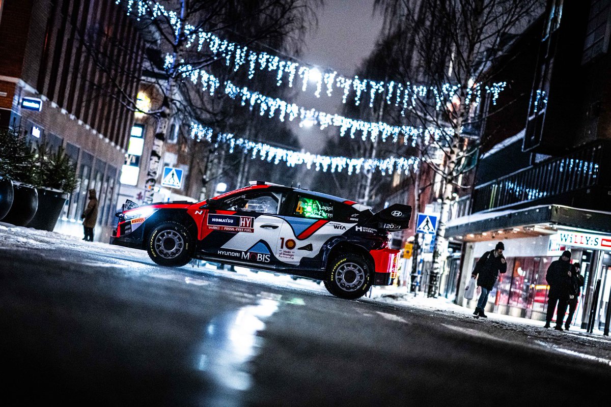 Gator i Umeå.
#RallySweden #HMSGOfficial 
#L4PPI