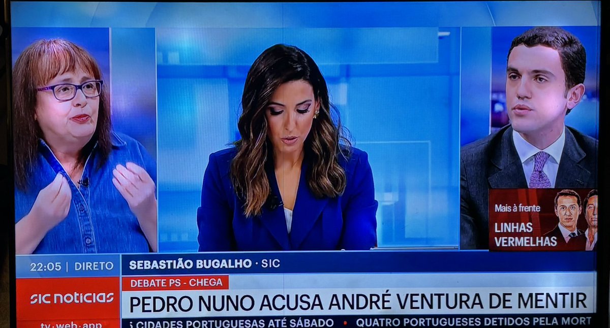 joao_semregras's tweet photo. Hoje tiro o chapéu ao Bugalho…. Esta Ana Sá Lopes “bloquista” não engana ninguém… https://t.co/mKkYaUicRd