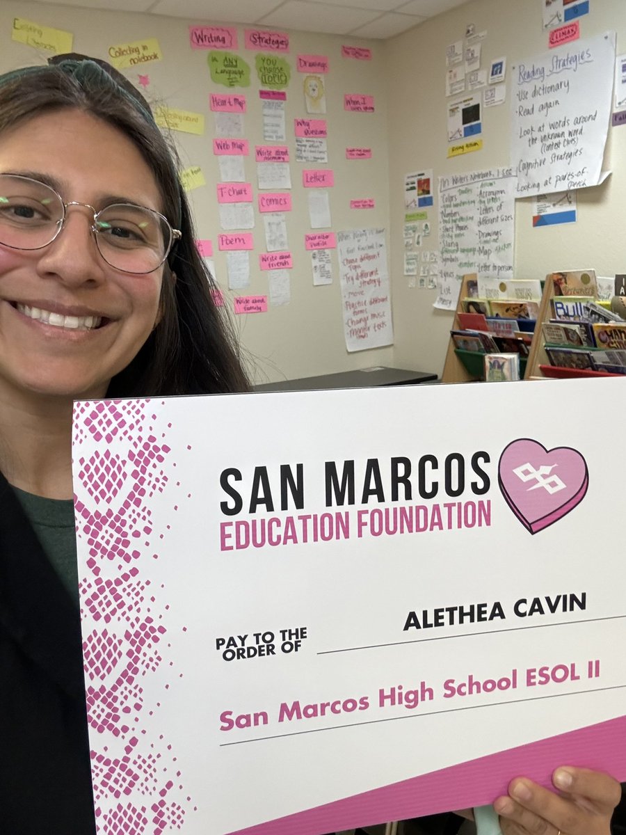 I felt the ❤️ today on #ValentinesDay when #SanMarcosEducationFoundation stopped by my classroom! Thank you 4 funding our project: “Giving Voice to Living on Borders: Poetry Reading & Writing Unit” ft. @DavidOBowles’ novels: They Call Me Güero & They Call Her Fregona 📚✍🏽