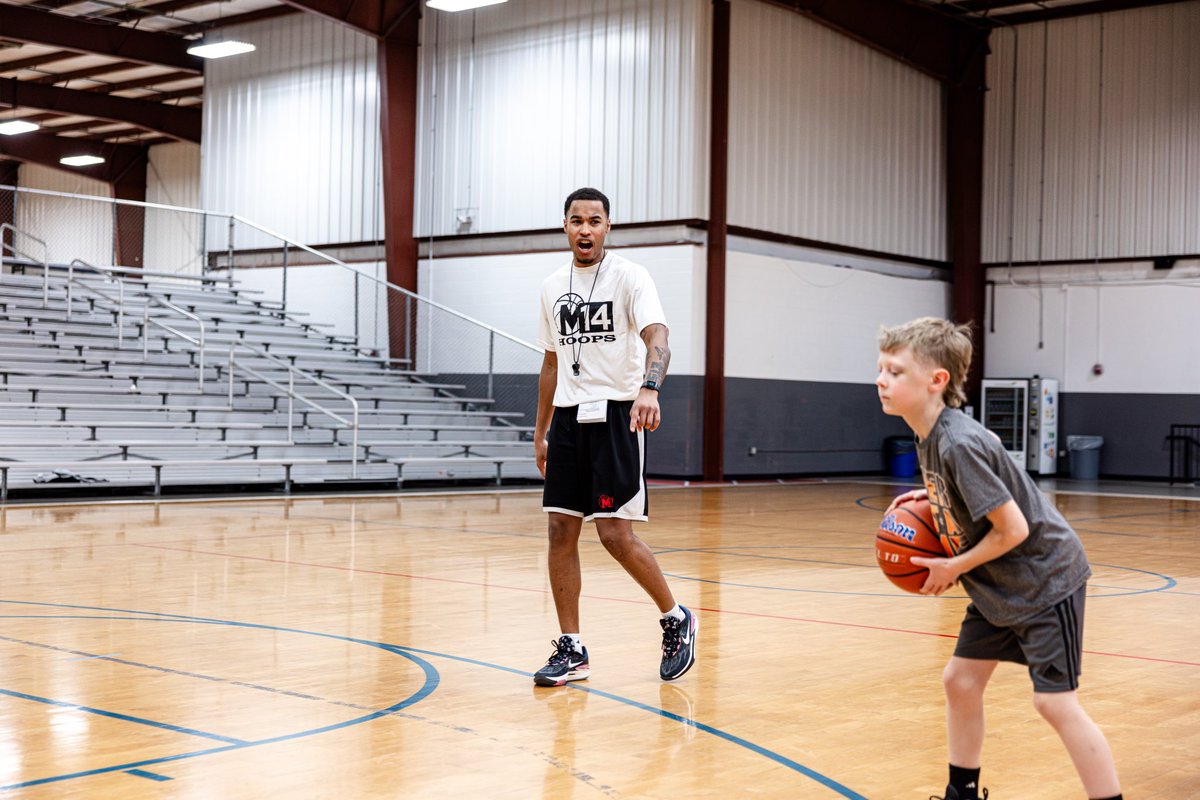 You cannot achieve anything alone‼️

➡️When you are ready to commit to your goals, M14Hoops will help you achieve them🤝. 

#RepThe14
#wheredreamsbecomereality 
#m14hoops