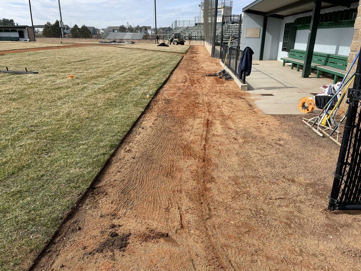 Turfdogs's tweet image. It’s that time. We have started our Spring Field preps @ZCSeagles @BaseballZville @MyZvilleSchools All new backstop netting &amp;amp; padding, field alignments, sexy smooth edges, laser grades…OH MY. Can you smell the soil in the air?!? #backstop #backstopnetting @FieldExperts @HgtSod