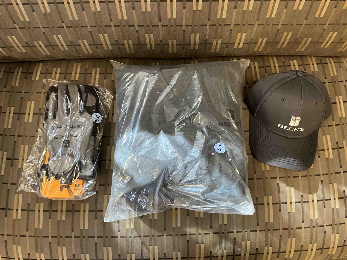 KiowaCoSchools's tweet photo. The FECT Silent Auction will take place on Friday, February 16 when the Mavericks take on South Gray. Here are a few of the items that will be up for bid. Come out to cheer on the Mavericks and support FECT. https://t.co/ZfCSDVukky