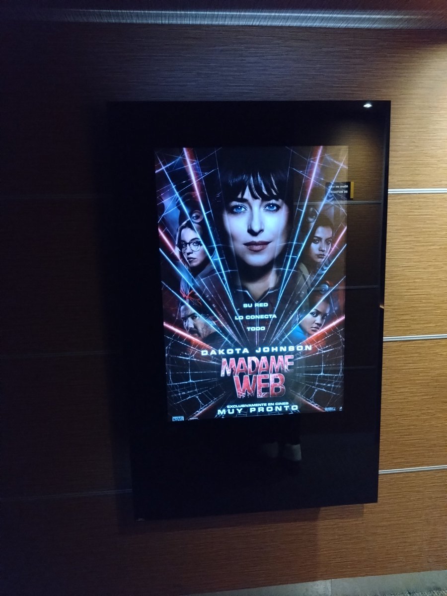 MMorbiusTP's tweet image. Se viene peak cinema ladren perros #MadameWeb