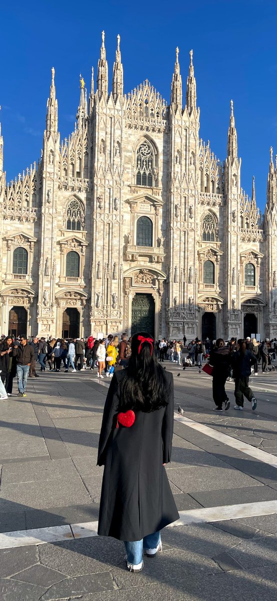 TheAlowaish's tweet photo. I left my heart in Milan… 💜 https://t.co/Foy1GPwxO4