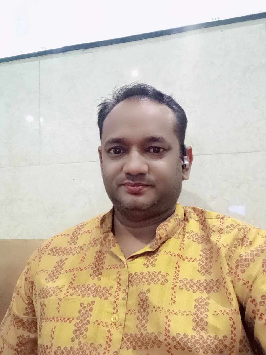 AkmNoyon's tweet photo. য��ন আমরা জানি না কাকে ঘৃণা করতে হবে, তখন আমরা নিজেদের ঘৃণা করি। https://t.co/oAvoEqJLCt
