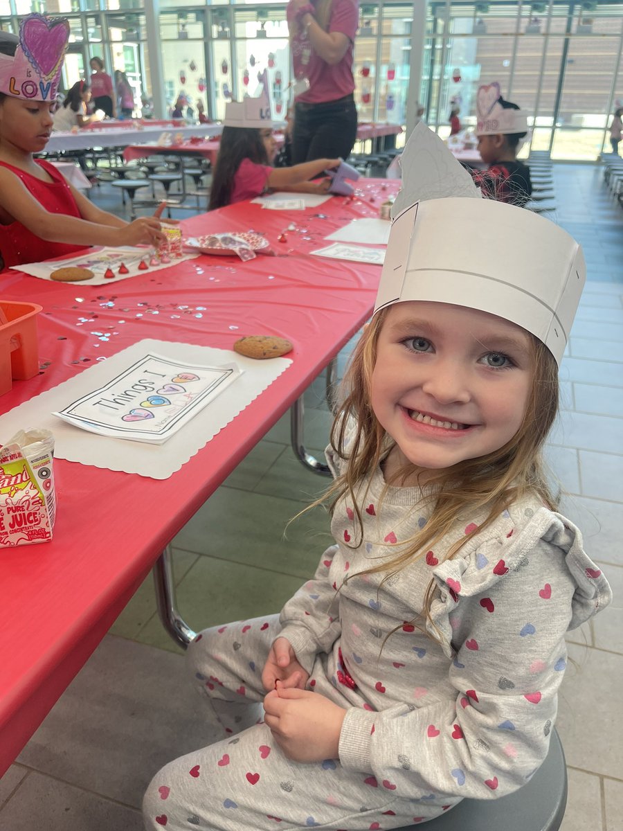 Loved going to see my sweet girl at her PreK KISS event! <a href="/cfisdmcgown/">@cfisdmcgown</a>