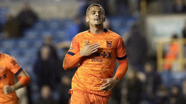 cyberemotions's tweet photo. How was this guy playing in League 2 btw? 😂 Baller. #ITFC https://t.co/sOP1KOxp11