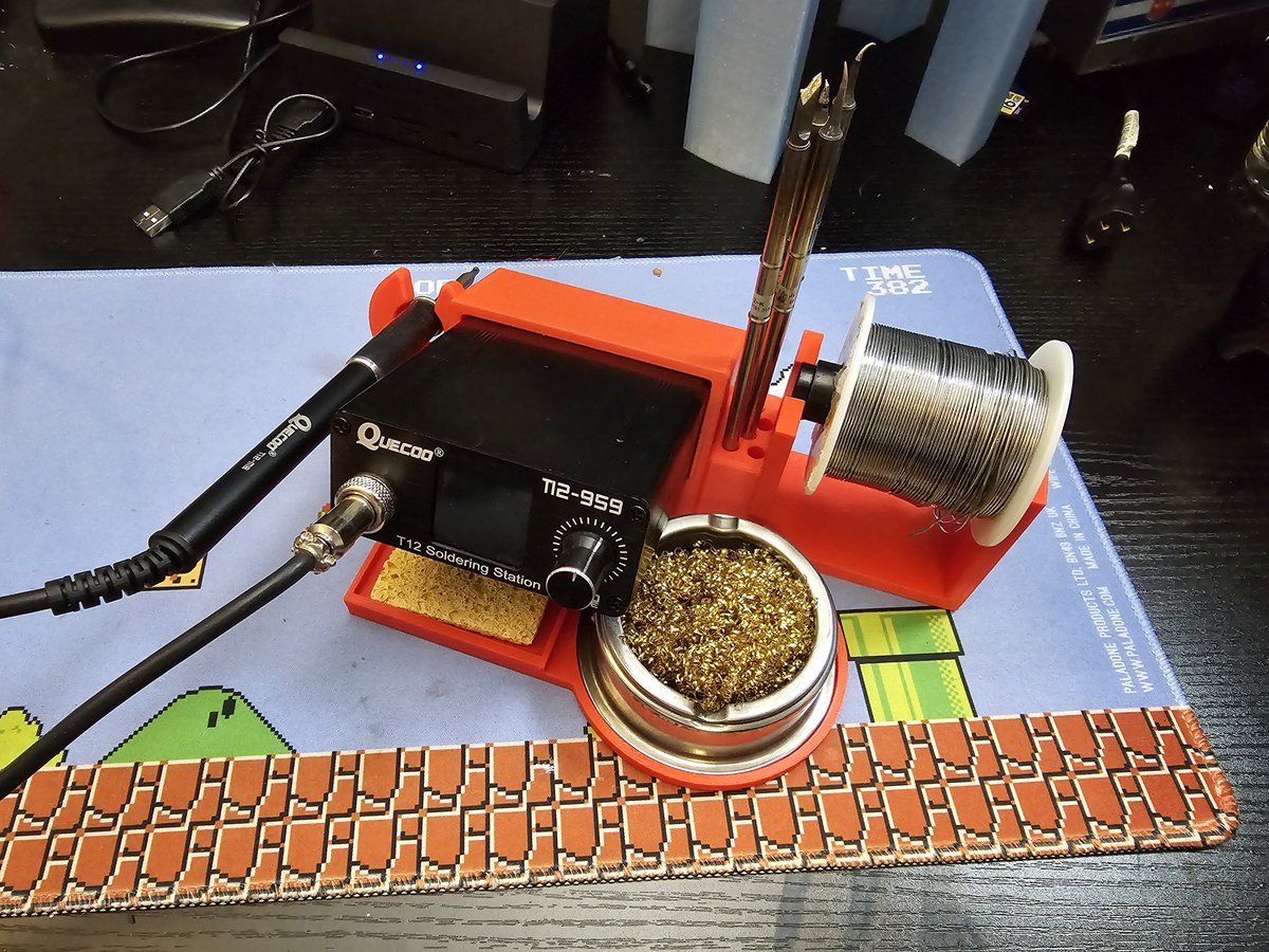 roxolidstudios's tweet photo. A few people have asked if/when I will offer my #KSGER T12 Soldering Iron Work Station for sale, and thanks to a few people convincing me to do so, it is now LIVE! It fits the T12 and other similar models. Check out my web site to get yours today!

https://t.co/XAV0wPAig7 https://t.co/wdEe2SvMGI
