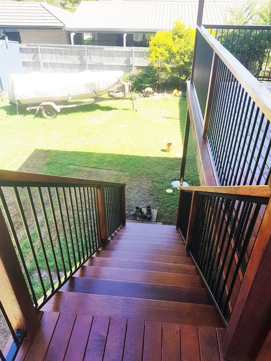PremiumLife01's tweet photo. We build stunning timber decks to suit your budget and lifestyle.

Premium Lifestyles use only premium materials during construction. Our team of skilled deck builders will ensure that your timber deck is built to perfection.

Call us on (07) 3300 0507 to talk to our team. https://t.co/U3C9qm3DpF