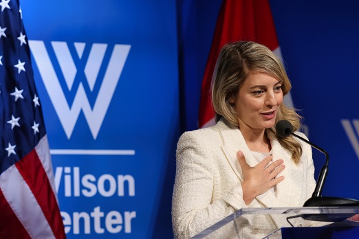Yesterday, Minister Joly delivered key note remarks at an expert panel event hosted by @TheWilsonCenter on #ArbitraryDetention as an international security threat.