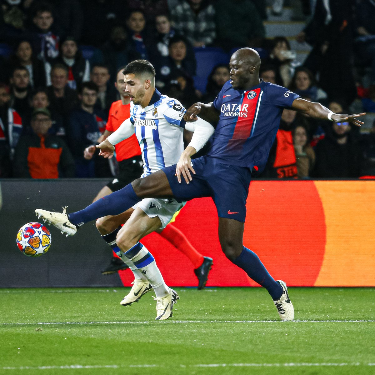 Grand retour des nuits européennes au Parc 🌟 Belle victoire, mais le travail n’est pas terminé... 💪🏿🫡 #PSG #ParisSaintGermain #UCL #ChampionsLeague #ICICESTPARIS