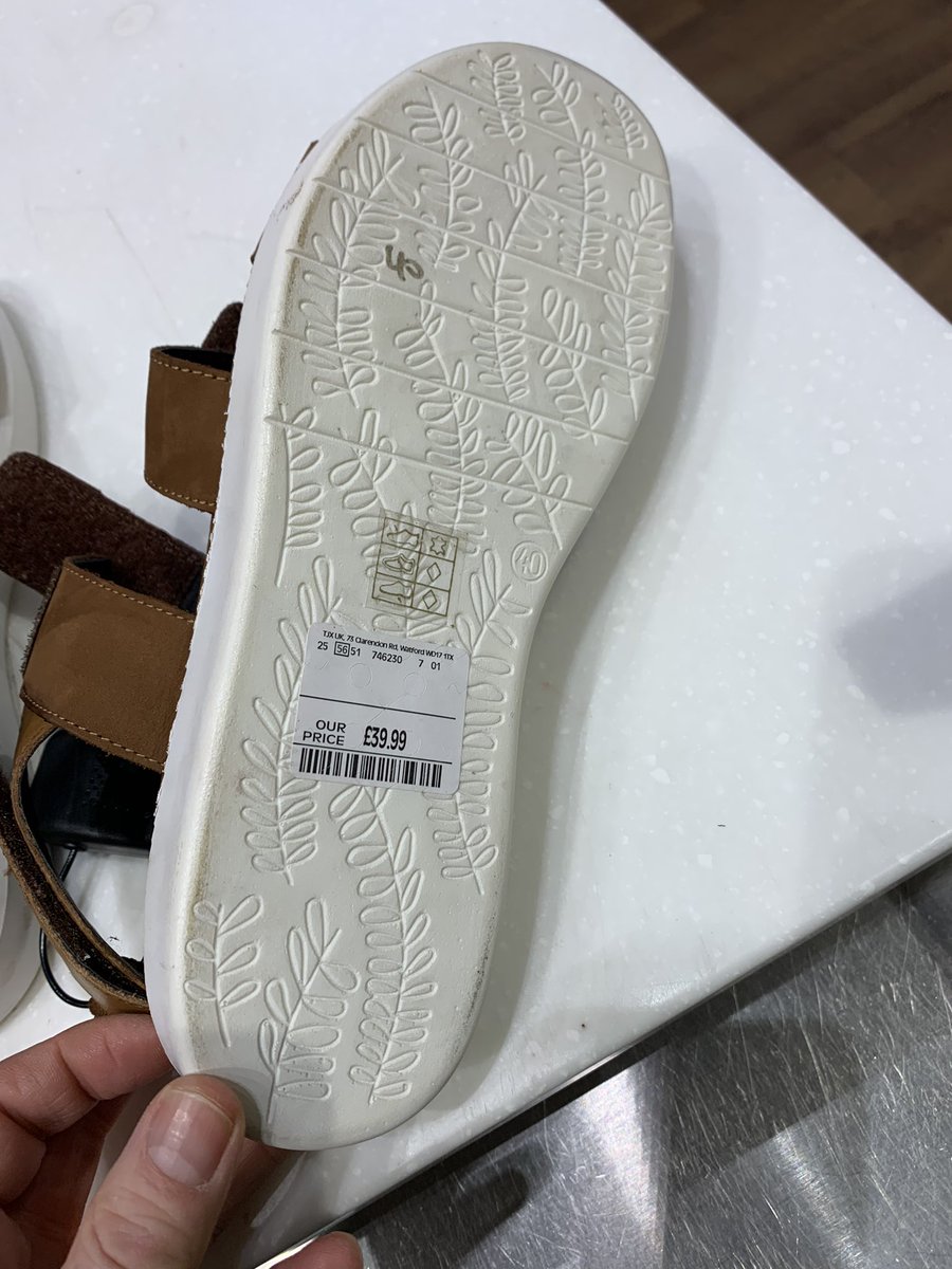DP40days's tweet photo. When is a bargain not a bargain? When it’s on the @TKMaxx_UK reduced shelf. These sandals originally £40 reduced to £25 and then to £20. When I tried to buy them I was told the pricing was “human error” and if I wouldn’t pay £40 they’d be withdrawn from sale. Is this even legal? https://t.co/suRswrMXzL