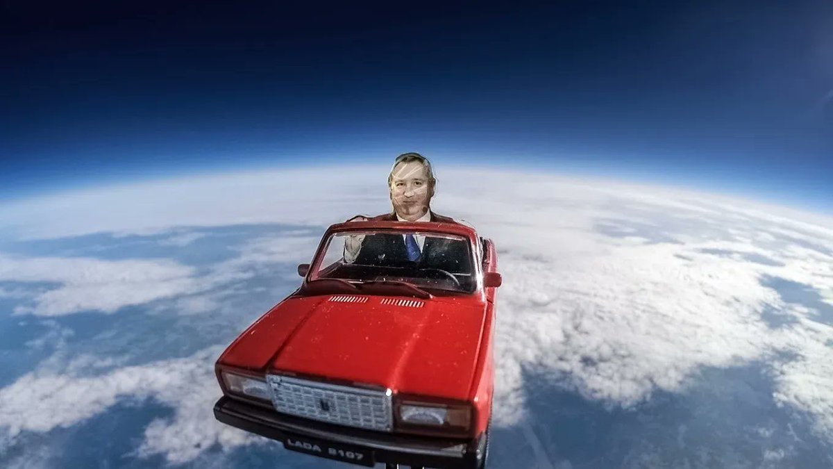 JBtheEngineer's tweet image. The Death Star has been confirmed in a photo.. #deathstar #ladadeathstar