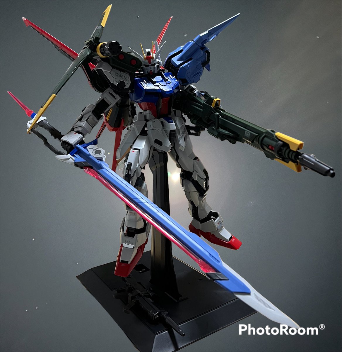 St_MHSP2GP's tweet photo. ①ガンプラ
22年12月〜23年1月にかけて作った人生最初で最後のPGパーフェクトストライク😆👍
②モンハンライズ(サンブレ前)
やりたくて練習して出来てた頃(⬅️大事)の居合抜刀カウンター集その1😬✨
③カウンター集 その2🫡✨
④スプラ3
ガチヤグラでまさかの10秒WIPEOUT!!!😳
以上、中身はコレでした😌 https://t.co/DwrUr9kNju