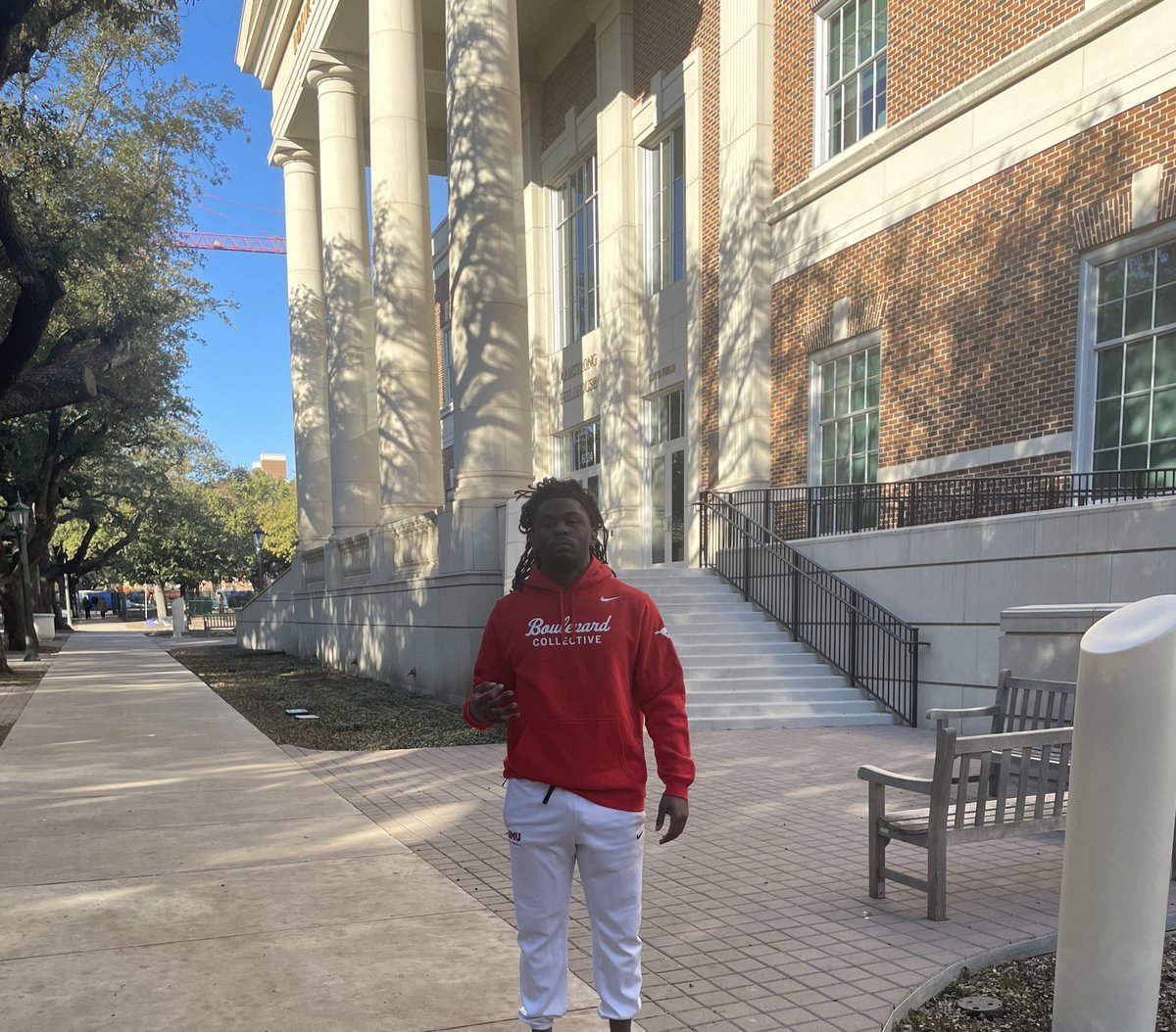 I am proud to be a boulevard collective student athlete. Please give <a href="/TheBoulevardNIL/">Boulevard Collective</a> a like and follow !!!!