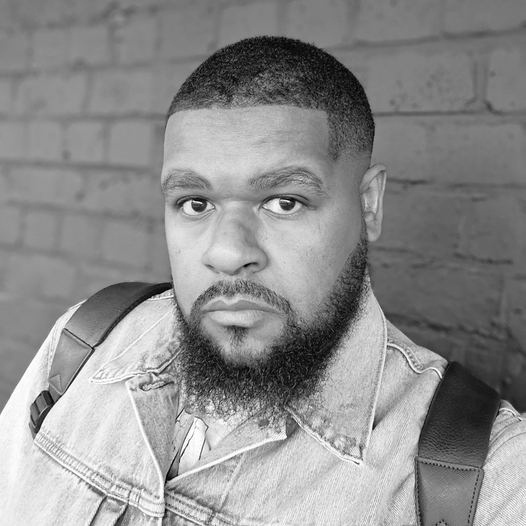 A reminder to anyone going through shit, you're valued!

A year ago, grief had me on a madness. Love to my people who stood up and supported me.

My birthday and valentines day - I spent it with my daughter and family. Don't waste a second when it comes to your loved ones!