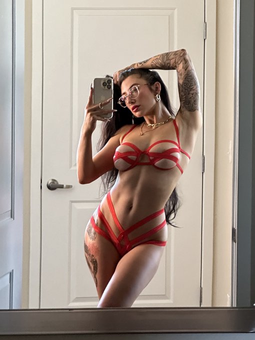 mollydixx