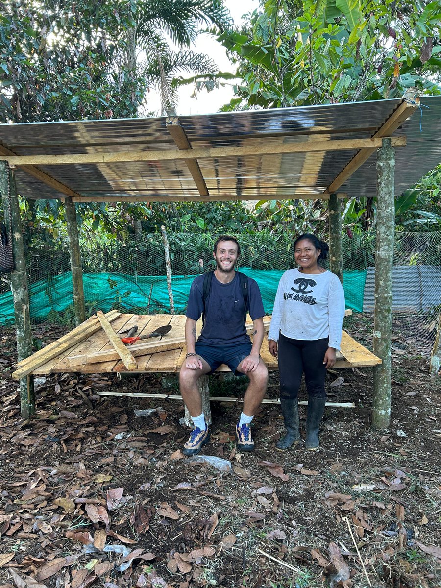mannaproject's tweet photo. 🌿 Exciting news! Our #Health program is live! 🐓
👩‍🌾 Getting families material, chicks, and info.
🔍 With high malnutrition rates, our mission: sustainable solutions for healthy futures.
🎯 Short-term: education &amp; materials. Long-term: food security &amp; reduced malnutrition. https://t.co/2iSgs6AZk4