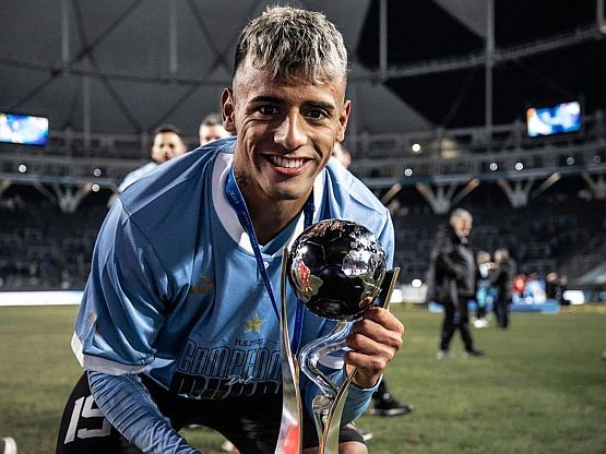 BAMaurerMedia's tweet photo. 💰According to Tom Bogert, Feyenoord were close to signing Rodríguez two weeks ago for ~$15m
📊10g/6a in ~2700 min in 2023
🔓unlocks the necessary U22 slot for Petković
🕵♂️According to @BeGriffis radar app he is in the ⬆️ in shooting, goal scoring, passing, and prog. carries https://t.co/aNi9uC8EJS