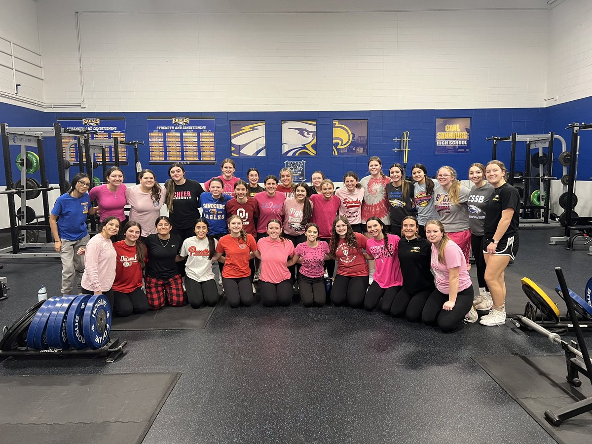 Sandburg softball celebrates Valentine’s Day with a little pink and red theme. Looking forward to the season starting in less than two weeks! @EaglesAthletics
