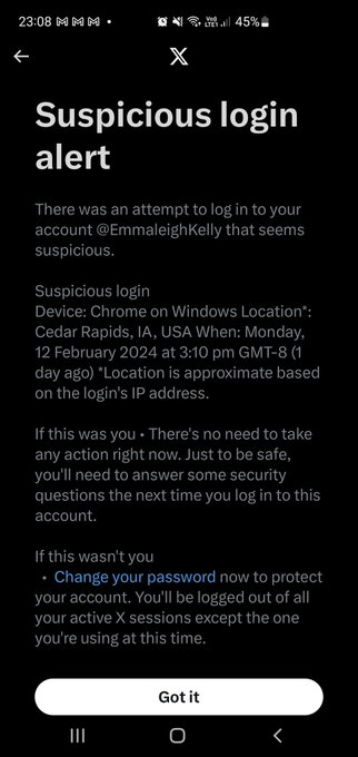 Which one of you lil shits tried to hack me lol https://t.co/ECNkpyEagA
