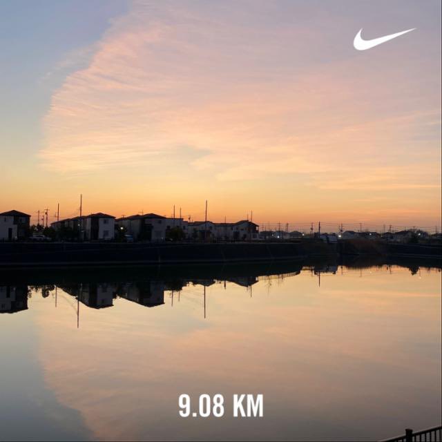 mizoeve's tweet photo. 今日はイブの日🐶🌈きれいな風景を見ると、ずーっと向こうにいるのかなー？などと思ったり。Nike⁠ Run Club アプリで 9.08 kmを走りました https://t.co/7dbvGyoUc1