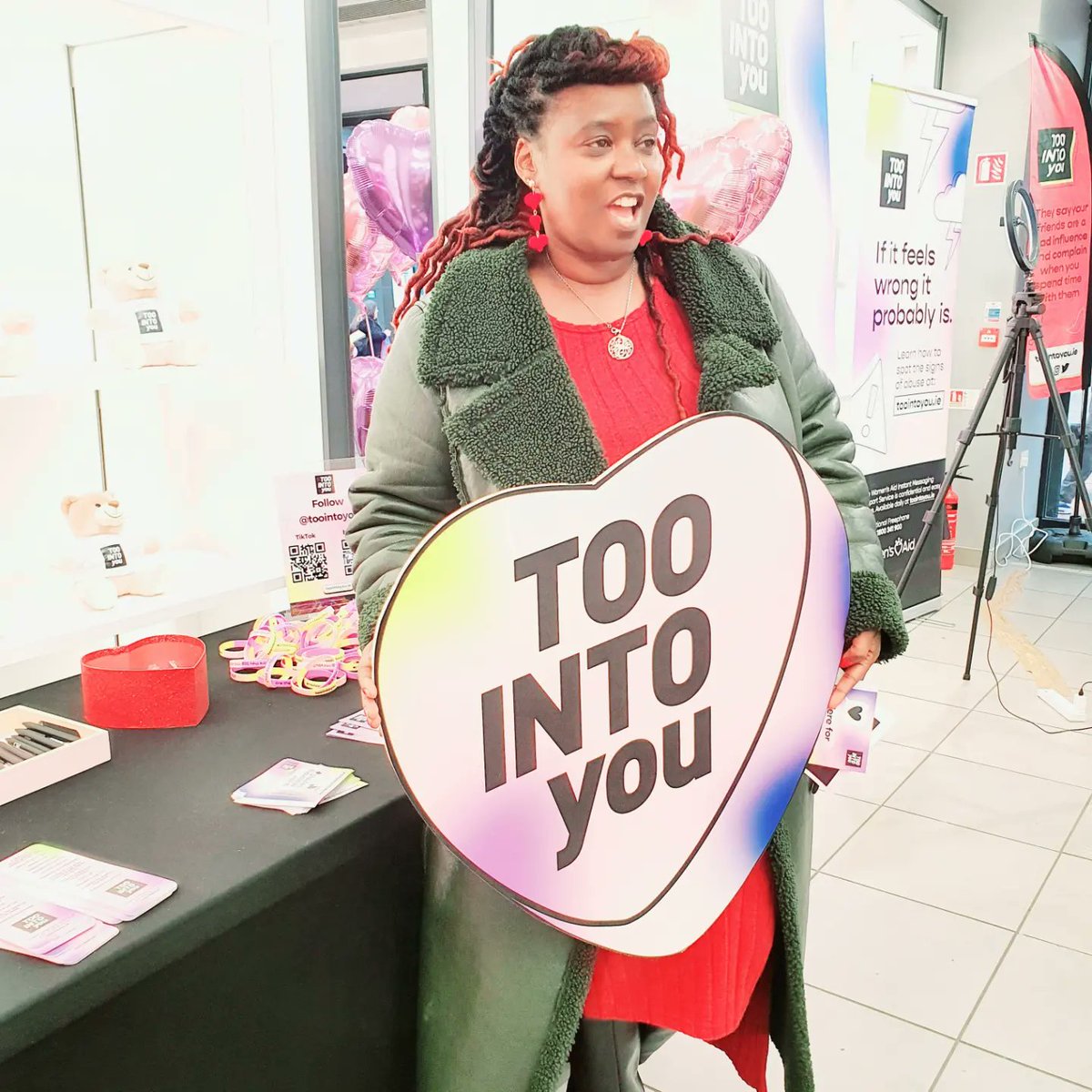 Valentine's Day is all about celebrating love - but abuse can hide in relationships that seem romantic on the surface. Join Women's Aid launch of #TooIntoYou campaign to teach young people the difference between healthy and unhealthy relationships. toointoyou.ie