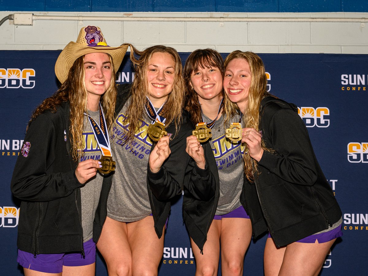 𝗙𝗢𝗥 𝗧𝗛𝗘 𝗥𝗘𝗖𝗢𝗥𝗗.

The <a href="/JMUSwimDive/">JMU Swimming&Diving</a> 200 Medley Relay team of Gring, Bridgman, Cottrell and Cornwell set a new meet record of 1:38.53 as they finished atop the podium. #SunBeltWSWIM ☀️🏊‍♀️