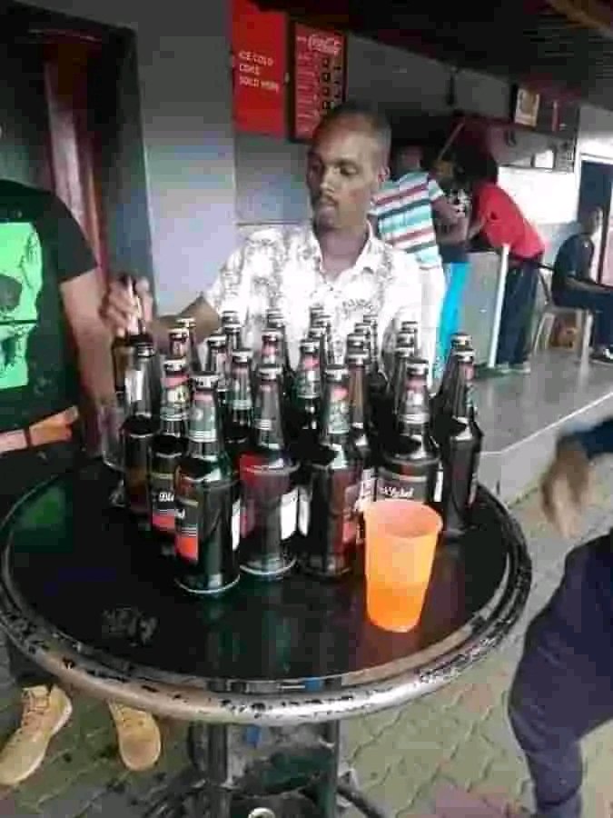 Yaks kfr (@yakidajahilci) on Twitter photo Lemme hear from my fans,, ""People who work hard buy alcohol like this before they buy groceries ๐๐๐๐๐ Lemme hear from my fans,, ""People who work hard buy alcohol like this before they buy groceries ๐๐๐๐๐